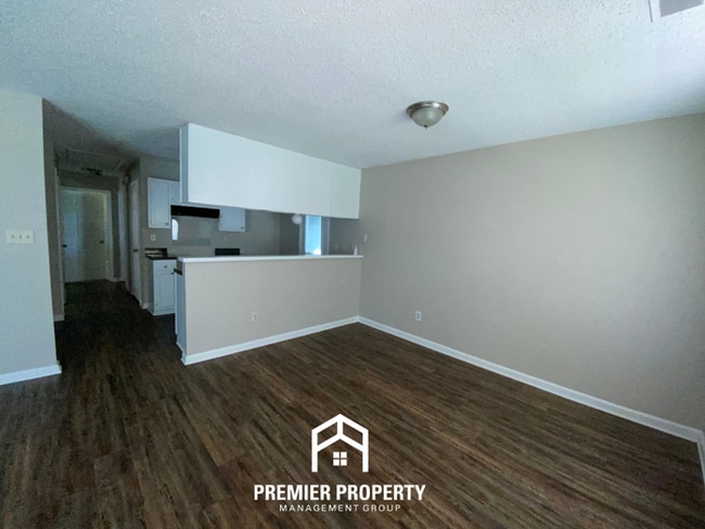 Building Photo - Charming 3BR/2BA in Raleigh | Hardwood Floors & Large Fenced Backyard