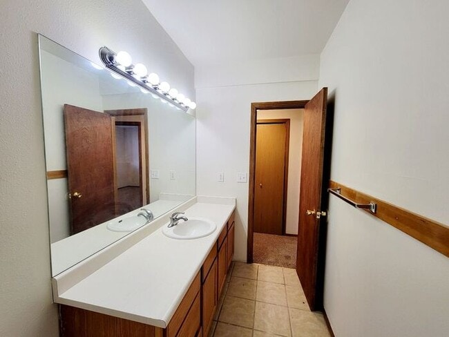 Building Photo - Affordable Comfort in the Heart of Pueblo ...
