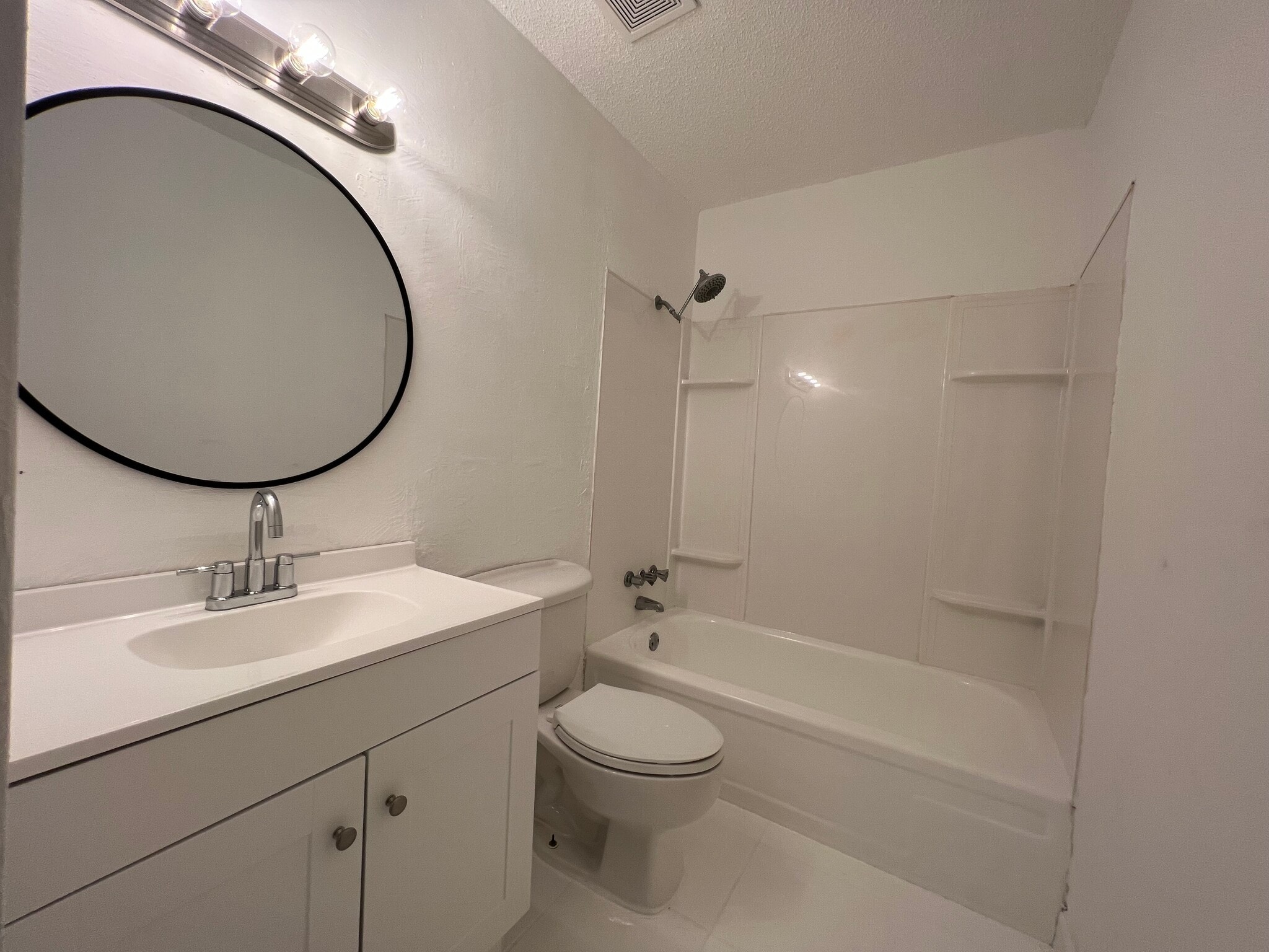 Building Photo - 701 SW 75th St