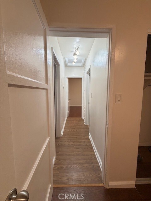 Building Photo - 1153 Justin Ave