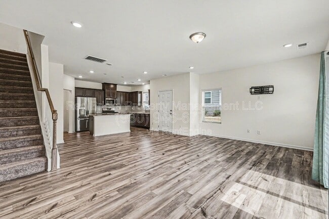 Building Photo - 2785 Yeager Dr NW