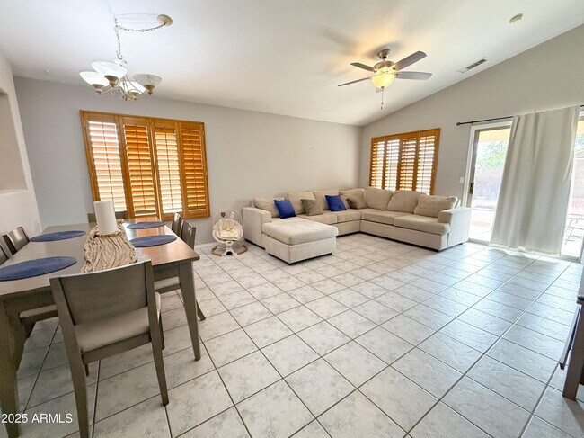 Building Photo - 6757 W Gardenia Ave