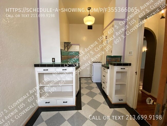 Building Photo - 607 Cloverdale Ave