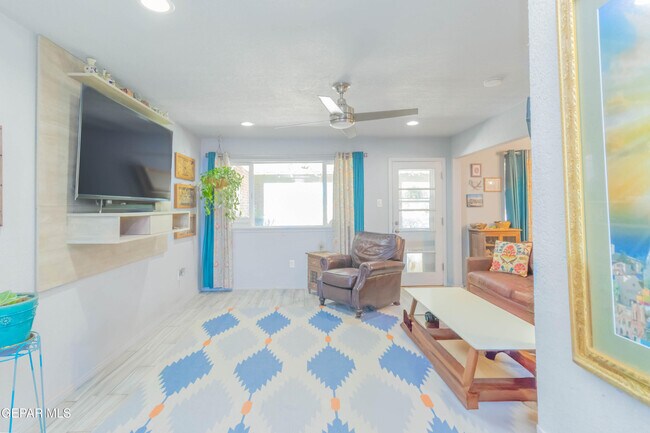 Building Photo - 3417 Aberdeen St