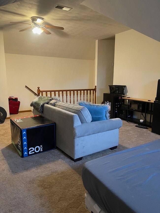 Building Photo - Cypress Point