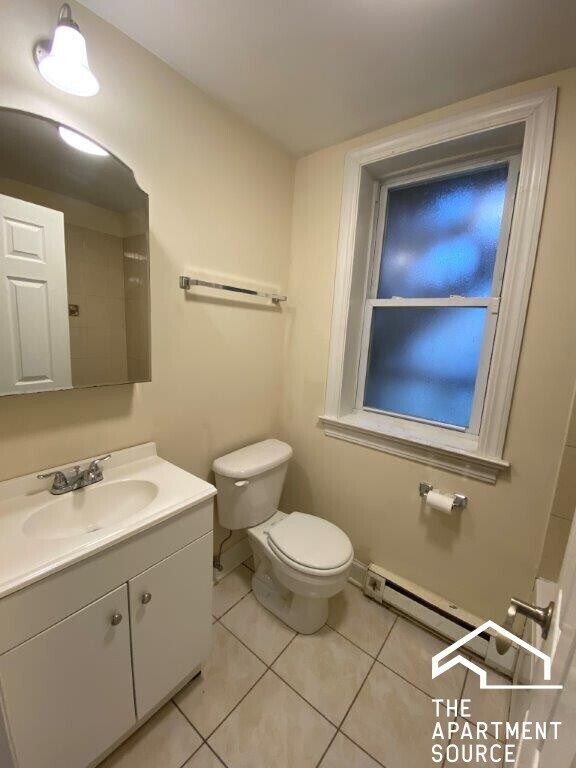 Building Photo - 4540 W George St