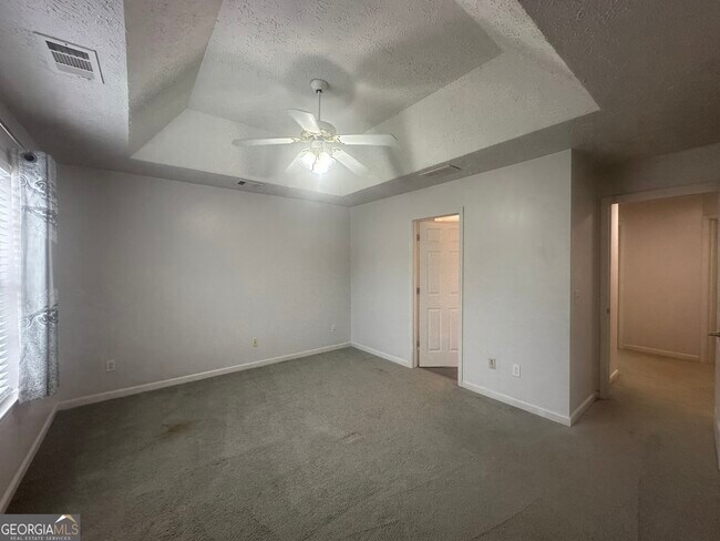 Building Photo - 7263 Sandpiper Way
