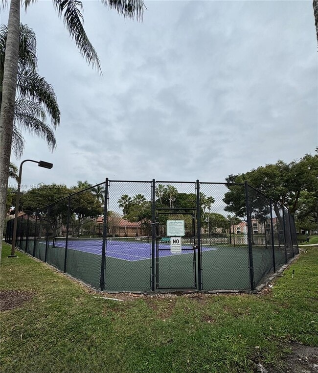 Building Photo - 4808 N State Rd 7