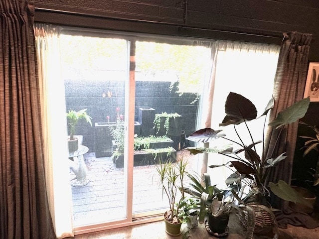 Building Photo - 440 W 900 S