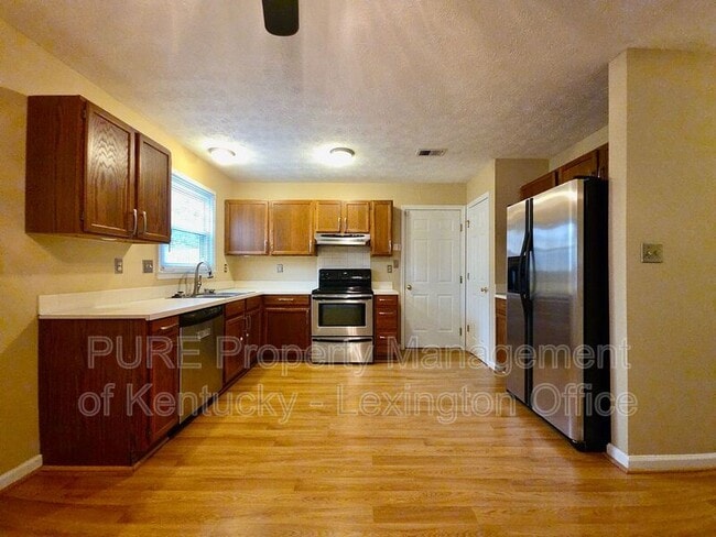 Building Photo - 1863 Timber Creek Dr