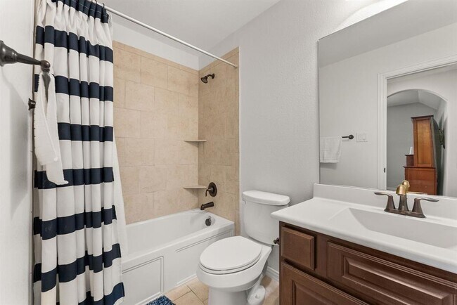 Building Photo - 106 Princes Ct