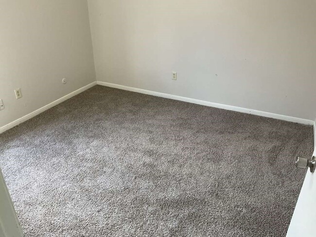 Building Photo - 117 Bastrop St