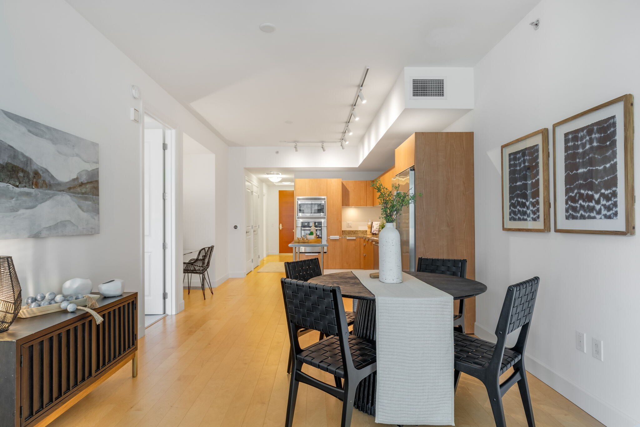 Building Photo - 1920 4th Ave