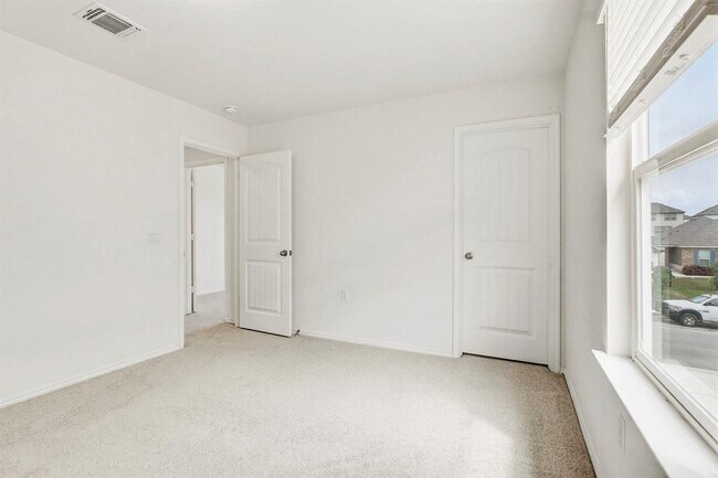 Building Photo - 12600 Anthology St