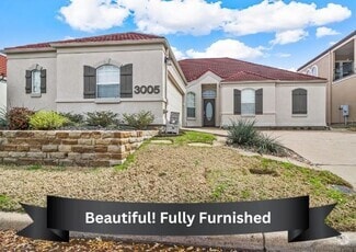 Building Photo - 3005 Bayside Dr