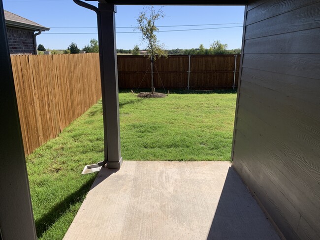 Building Photo - 3415 Rendezvous Wy