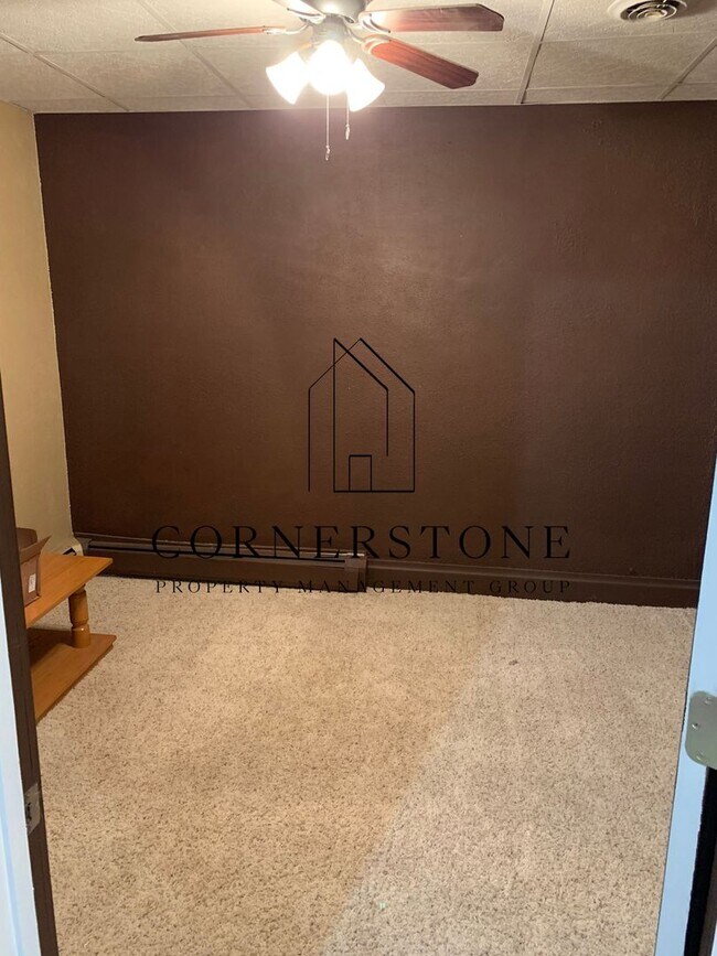 Building Photo - Modern 2 bedroom in Rockwell City $825