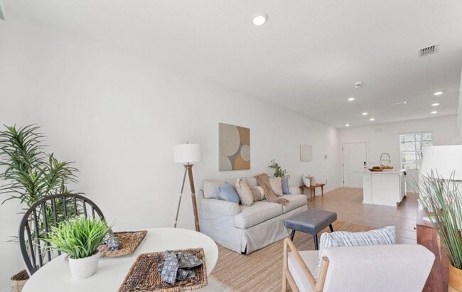 Building Photo - 8330 Asteroid St