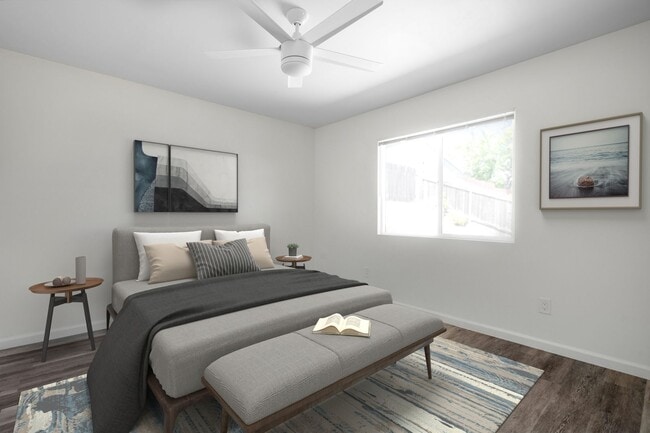 Building Photo - 5288 Manhasset Dr
