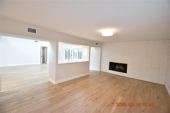 Building Photo - 571 Luzon Ave