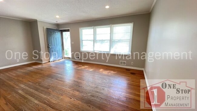 Building Photo - Charming 4 Bedroom Home with Finished Base...