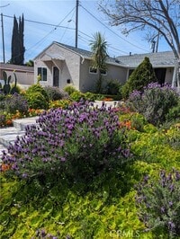 Building Photo - 1211 N Maple St