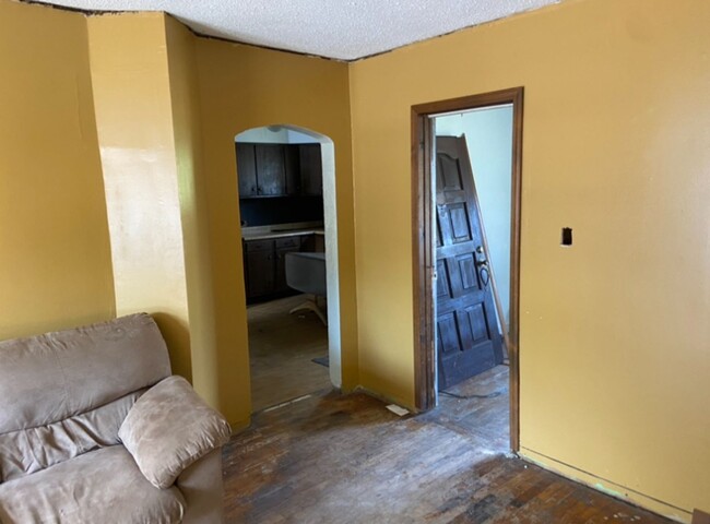 Building Photo - COMING SOON! Investment Property! - $390 M...