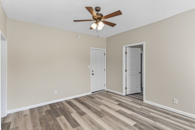 Building Photo - 1939 McCalla Ave