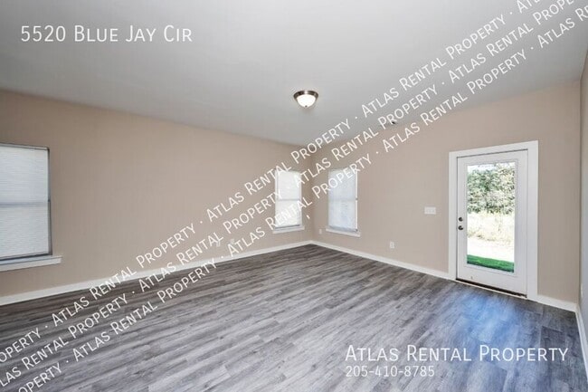 Building Photo - 5520 Blue Jay Cir