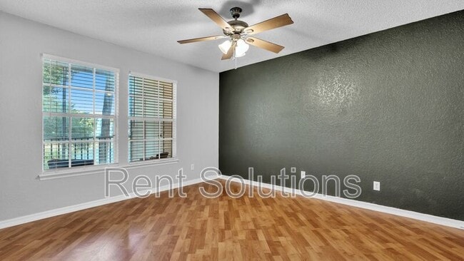 Building Photo - 3275 Haviland Ct