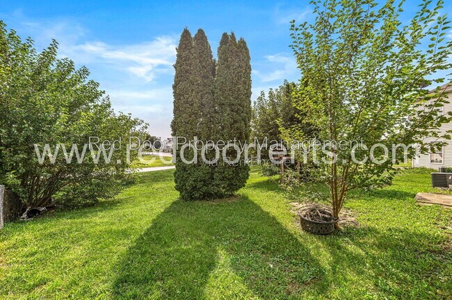 Building Photo - 6533 Newstead Dr