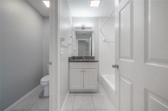 Building Photo - 595 Shady Grove Dr