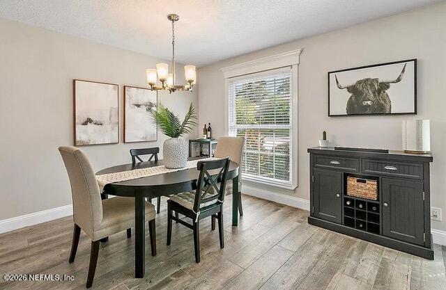 Building Photo - 1819 W 12 Oaks Ln