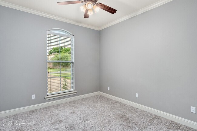 Building Photo - 431 Tupelo Dr
