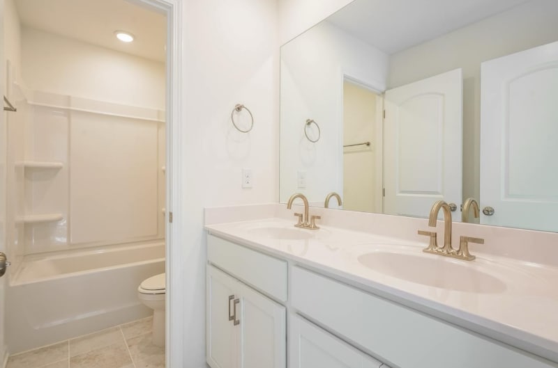 Building Photo - 1363 Georgetown Dr