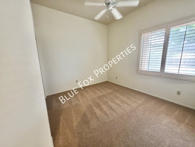 Building Photo - 5070 N Coronado Vistas Pl