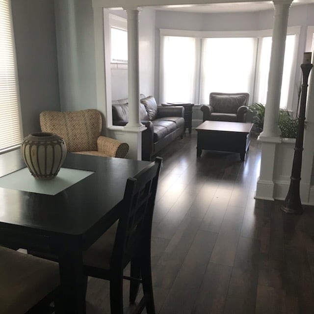 Building Photo - 1459 E 115th St