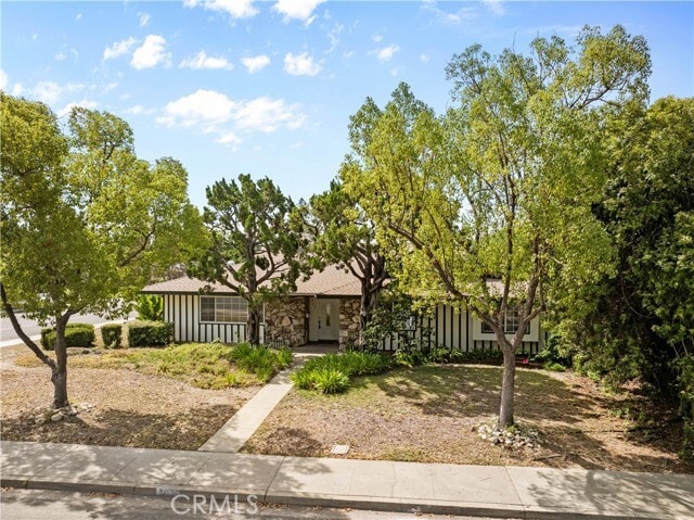 Building Photo - 702 Scripps Dr