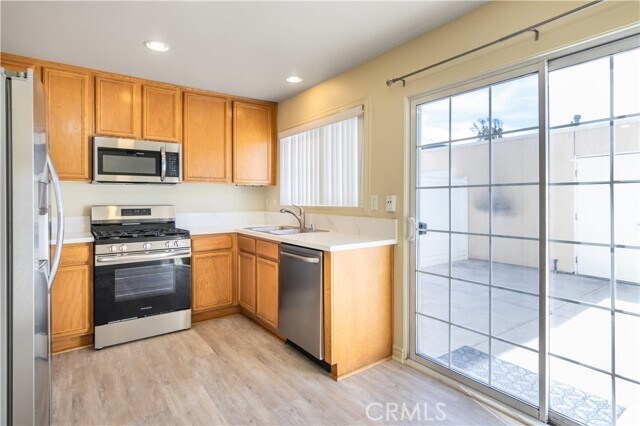 Building Photo - 19216 Hamlin St