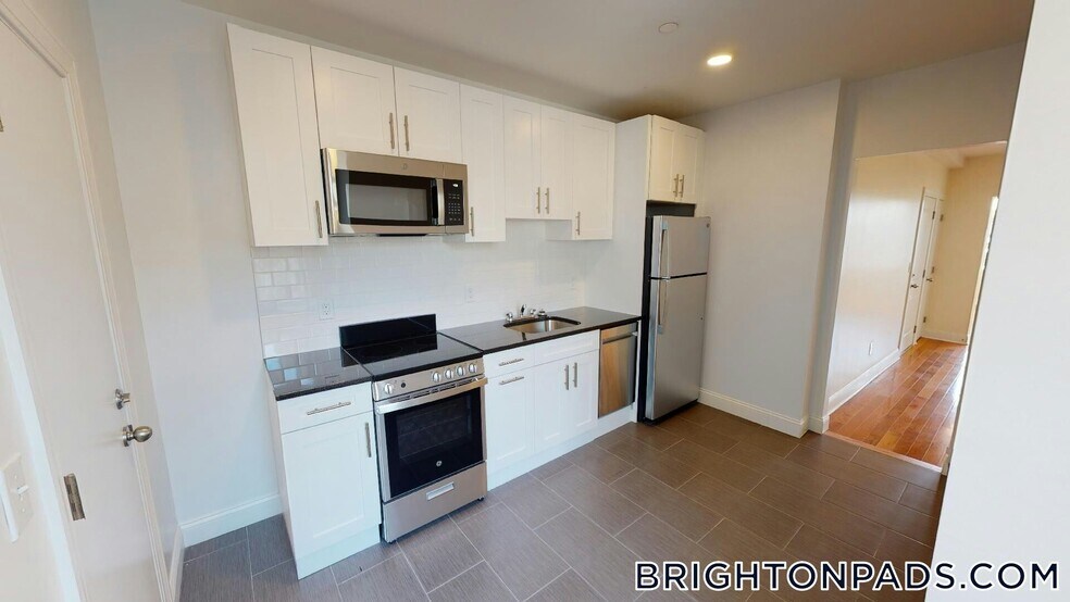 Building Photo - 123 Sutherland Rd