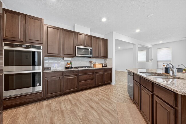 Building Photo - 15510 Birchdale Dr