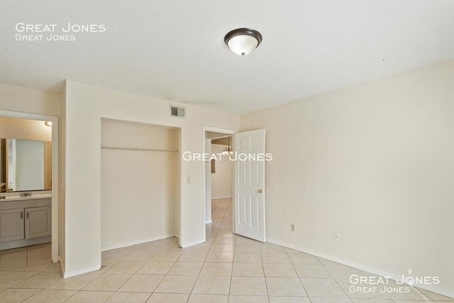 Building Photo - 5135 Indian Lakes Ct