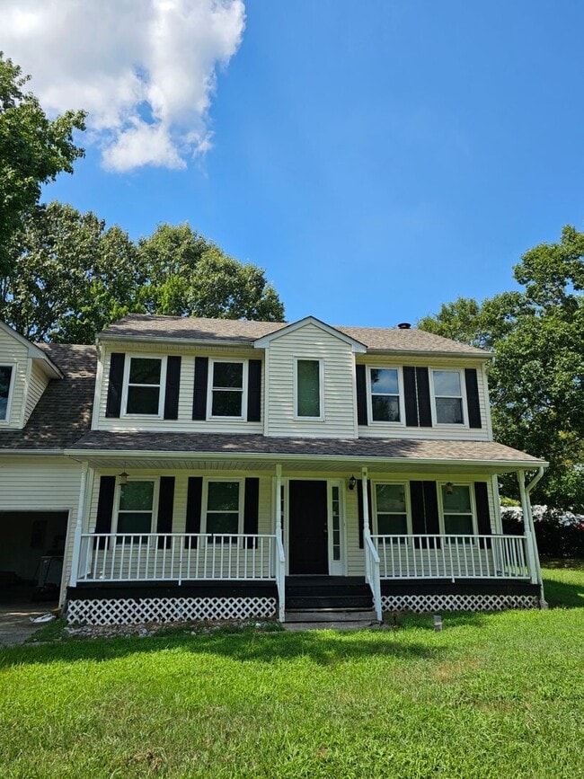 Building Photo - Pughsville