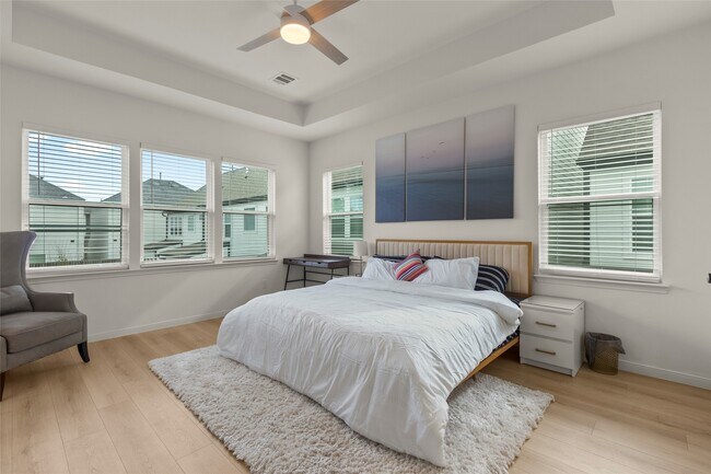 Building Photo - 1266 Oakmont Bnd Dr