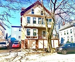 Building Photo - 9 Laurel St