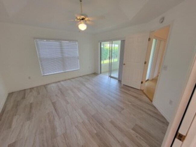 Building Photo - Ready for you to call home!