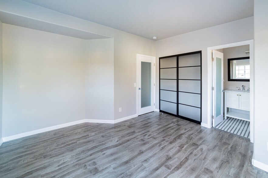 Building Photo - 1334 Lee Ave