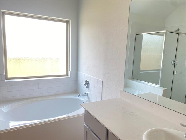Building Photo - 17010 Daylily Dune Wy