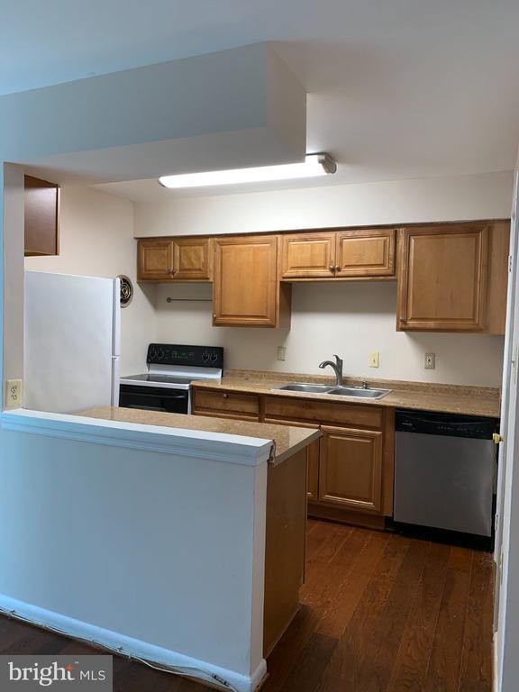 Building Photo - 14735 Endsley Turn
