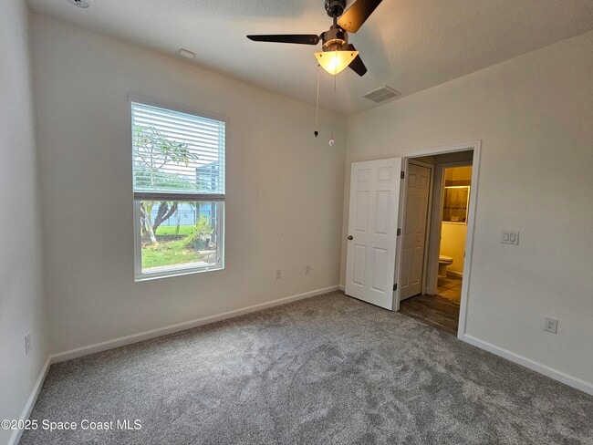 Building Photo - 3820 Watergrass St